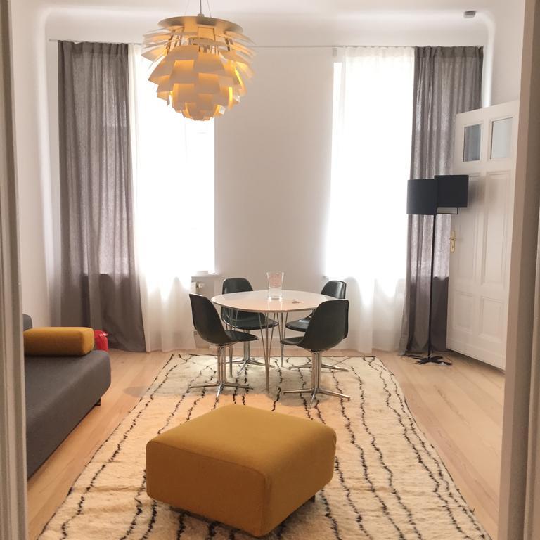 Luxury 2 Bedroom Apartment In The Heart Of Mitte, ベルリン 部屋 写真